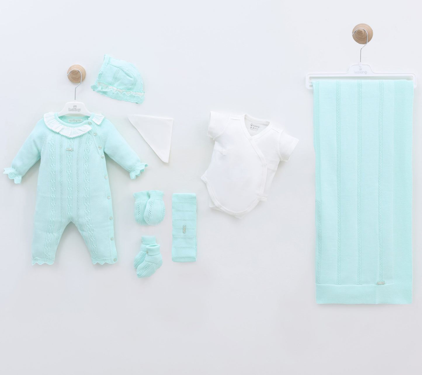 Baby Girl Newborn Set Of 8 Pieces