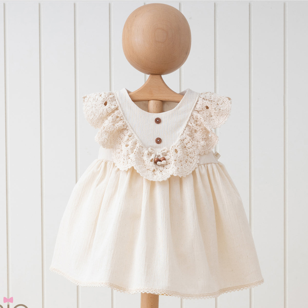 Vestido Encaje Clásico