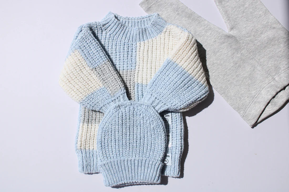 Color- Block Knit Sweater Set