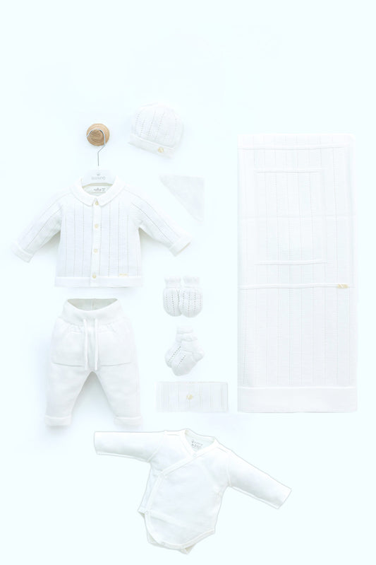 Set de recién nacido para niño de 9 piezas color blanco - Babies Heaven